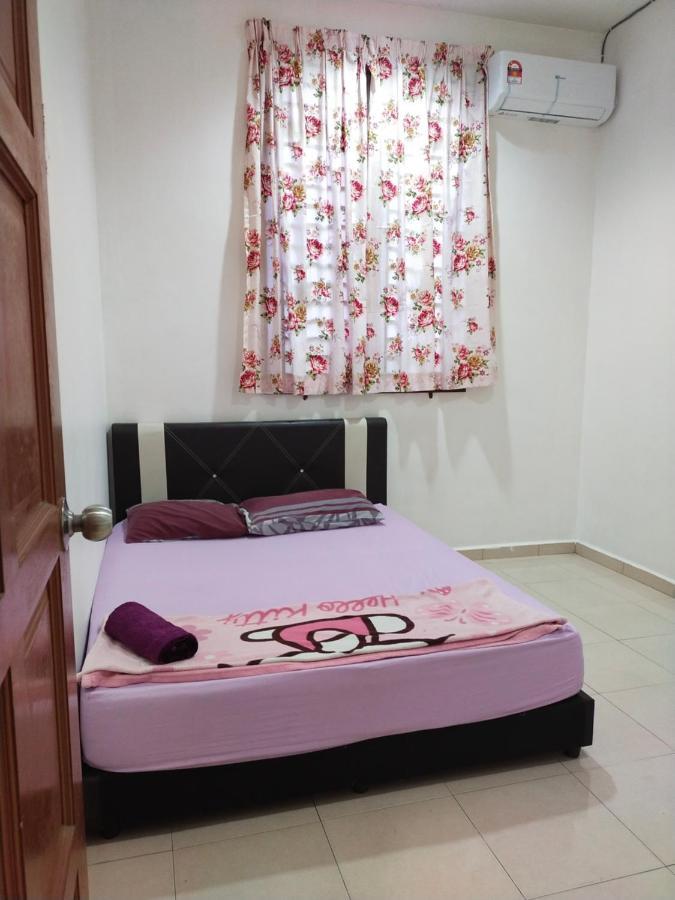 Assyifa Homestay Дунгун Экстерьер фото